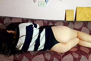 Colombian teenage girl Youn barefoot and crazy continues the game gets off with her toy