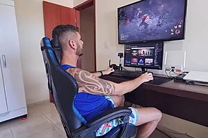 my girlfriend made me lose the game by seducing me with her big ass, leading to intense anal passion