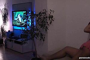 Sexy German Girlfriend Gets Creampie In Homemade Amateur Porn