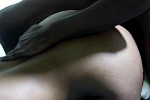 Thick Ebony Amateur Fucks Big Clit Pussy 😍