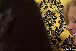 big boobed julia ann likes pussy too watch her fingering jessica jaymes