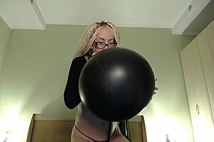 Big Balloon Pop With Long Nails