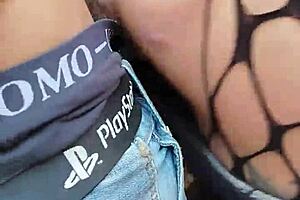 Krizia tzunami gives a blowjob right in the streets of pompeii