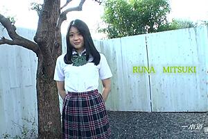 Hey, let’s talk about this wild Japanese outdoor blowjob scene