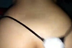 Amateur couple enjoys intimate massage and deepthroat session at home