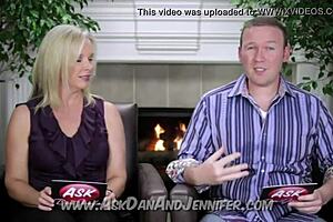 How Do You Hide Office Sex with a Hot Coworker?!