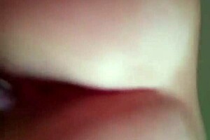 Look at this creamy cuban pussy getting wet!