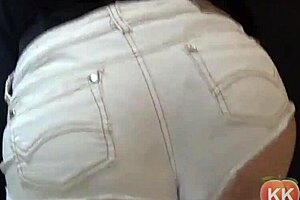 Fetish Model Gets Horny And Blows Him