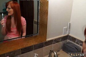 Watch This Teen In Leather Jacket Having Creamy Solo Sex?