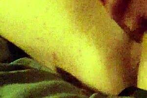 Watch Liz fuck herself with dildo!