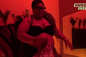 Seeking to meet a beautiful woman online, you may end up finding a gorgeous, full figured Latina beauty like Candyofi dancing and seducing her thousands of fans