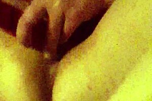 Watch Liz fuck herself with dildo!