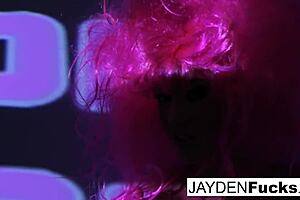 Jayden Jaymes loves her big tits and ass in solo nude masturbation.