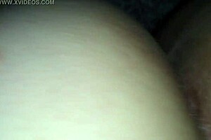 La Puta Del Barrio Shows Intense Ass Action