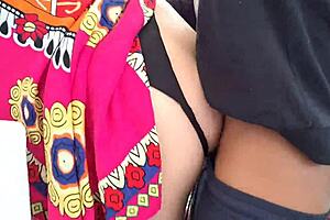 Mi hermanastra se masturba en el lavadero parte 3 follamos sin que nadie nos vea