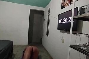 Só Valiente Hoy Pollux in Gym