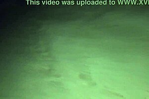 Fanny Casada Se Exibe Sem Calcinha Em Publico Na Rua