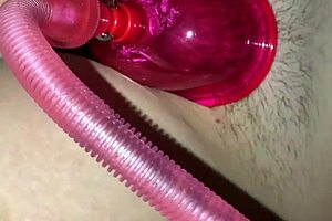 Hey neighbor, ever seen a wife pump her swollen pussy like this?