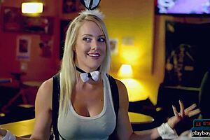 Blonde Femdom Fetish Comedy Show With Improvising Emotions