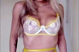 i'm tellin' you to cum hard with this fat latina teen ridin' in cowgirl, dirty talkin' all the way