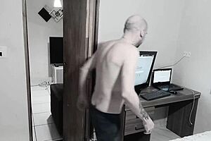 Se voc� � viciado em porn� n�o assita esse v�deo at� o fim.