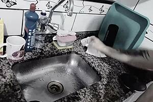 Se voc� � viciado em porn� n�o assita esse v�deo at� o fim.