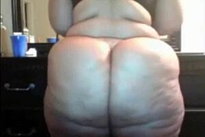 sexy ebony bbw teases with huge tits and big ass