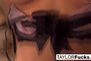 Beautiful Babe Displays Ass And Tits In Solo Nude Masturbation