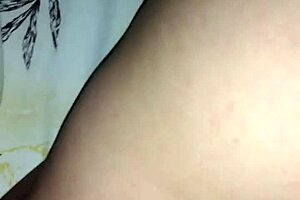 The blonde gives an amazing blowjob in pergamino.