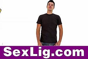 i love this skinny young girl fucking like an old pro