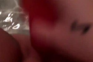 Bbw Amateur Dildo Fucking In Bathtub!