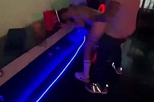 Tengo Sexo En Una Fiesta Mientras Los Invitados Me Filman