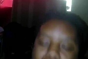 Does the ebony midget give blowjob during bench press?