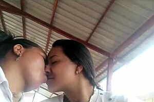 Public display of affection is what passionate lovers do