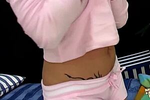 Having a Few Fingers in Her Ass Is Good but This Brunette Likes Anal Better