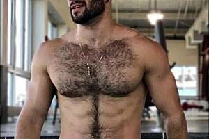 sloppy blowjob from hairy gay trainer