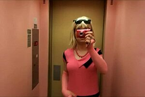 Pink elevation features transsexual shemale crossdressing ladyboy masturbating in elevator