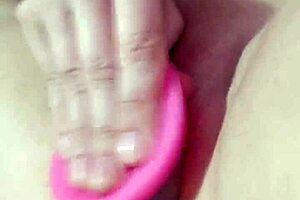 Pawg smacking my ass and fucking myself