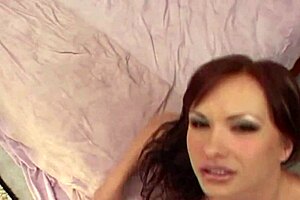 katja kassin gets her booty covered in honey before and after the spicy anal sex