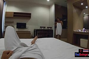 Amateur Teen Couple Pounds Big Ass Thai Girlfriend In Jacuzzi