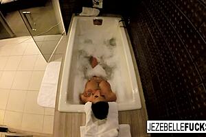 sexy milf jezebelle bond masturbates in the bath for us