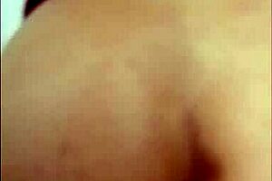 Massage Turns into Yoni Fuck with Vietnamese Group