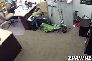 Two lovers choose the workplace as the place for intimacy and various types of contacts