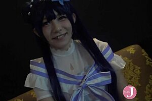 japanese idol cosplayer in hentai cosplay intro