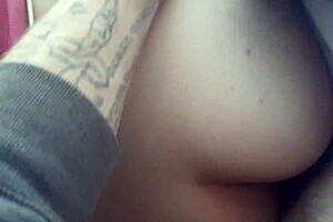 sexy girl gets amazing cumshot in her mouth