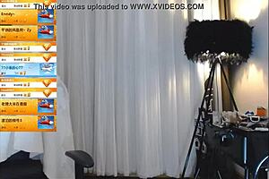 damn, mini skirt flashing caught on hidden cam!