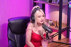 The Blonde Girl Had Multiple Orgasms In California