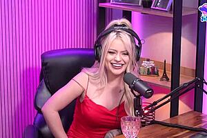 The Blonde Girl Had Multiple Orgasms In California