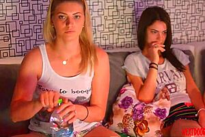 Lulacum69 04-07-2018 new video of blonde teen roleplay in dorm