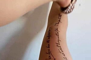 中国美女用丝袜和脚挑逗